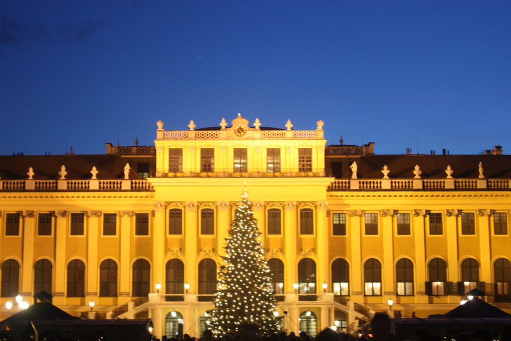 Advent Bécs 2014 karácsonyfa schönbrunni kastálynál